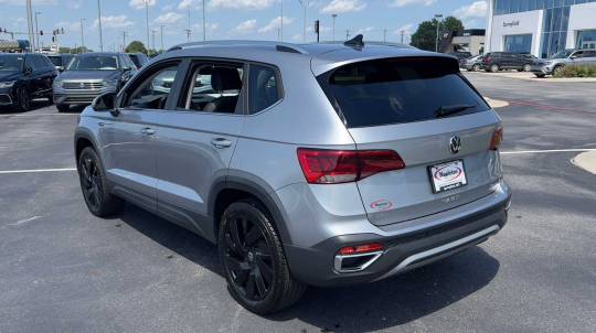 2024 Volkswagen Taos