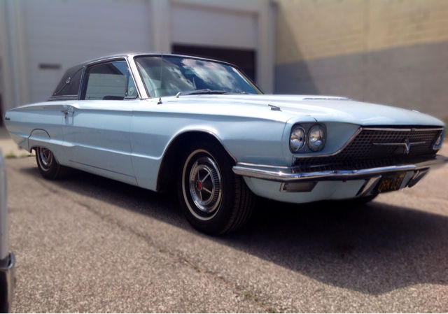 1966 ford thunderbird top of the line town landau
