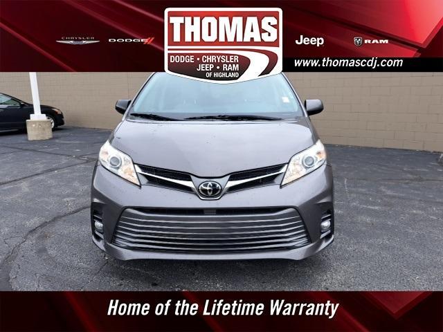2019 toyota sienna l