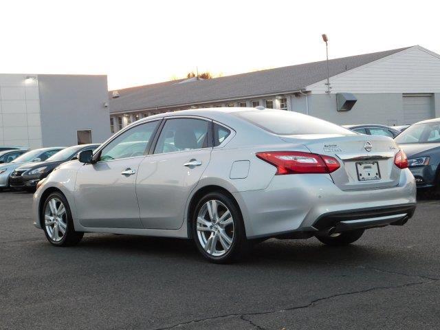 2017 nissan altima 3.5 sl 3.5 sl 4dr sedan for sale in wallingford, connecticut