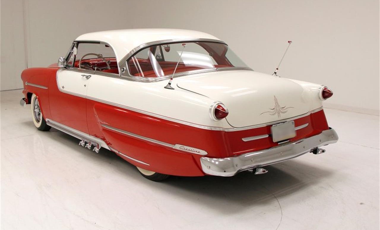 1953 ford crestline