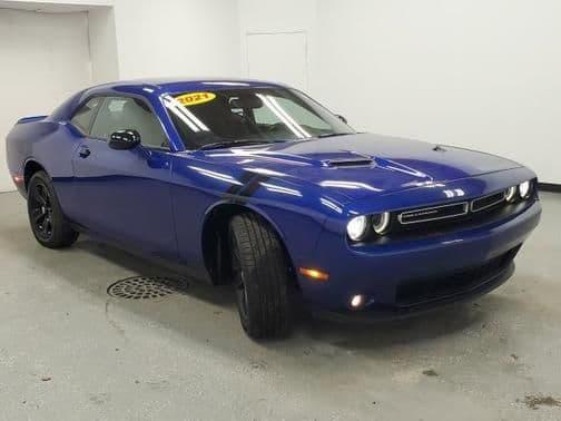2021 dodge challenger sxt in saginaw, michigan