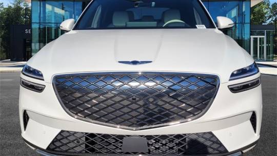 2025 Genesis GV70