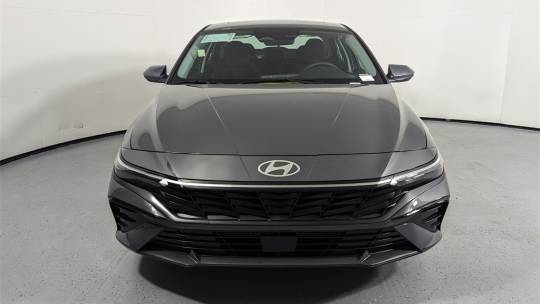 2024 Hyundai Elantra