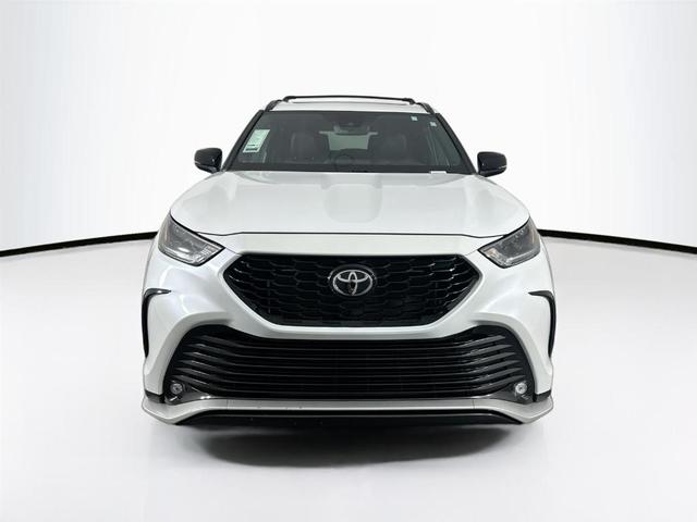2023 toyota highlander xse