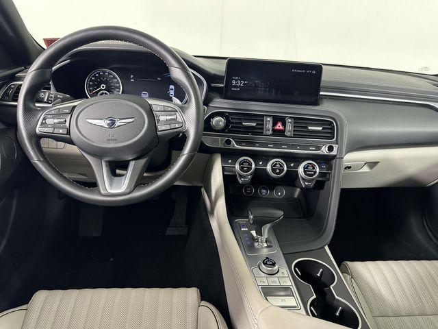 2022 genesis g70 2.0t