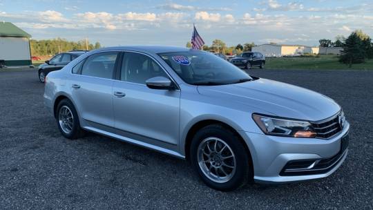 2016 Volkswagen Passat (North America and China)
