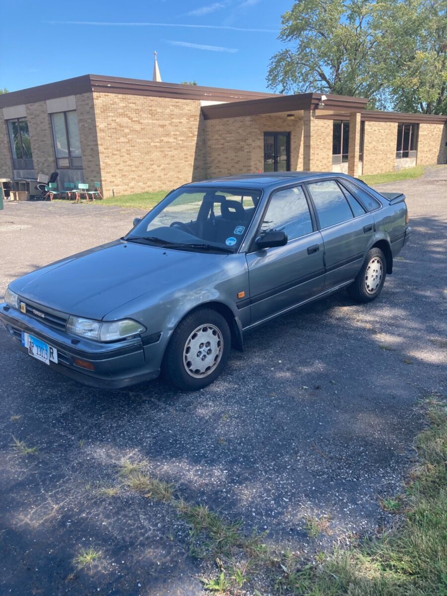 1991 toyota carina ii