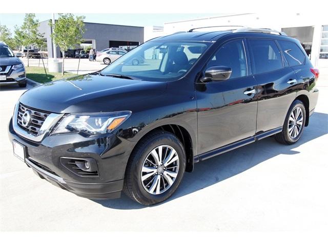 2019 nissan pathfinder s