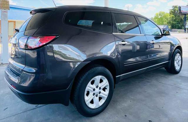 2016 chevrolet traverse ls