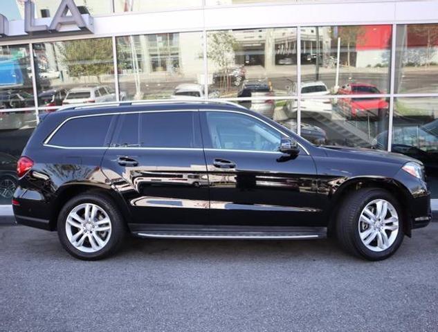 2017 mercedes-benz gls 450 in dockweiler, california