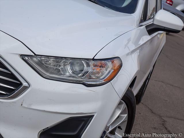 2020 ford fusion se