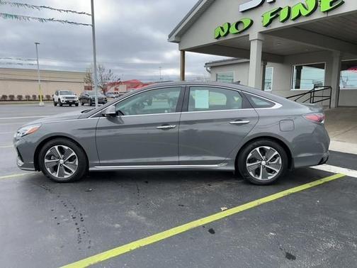 2019 hyundai sonata hybrid in saint louis, missouri