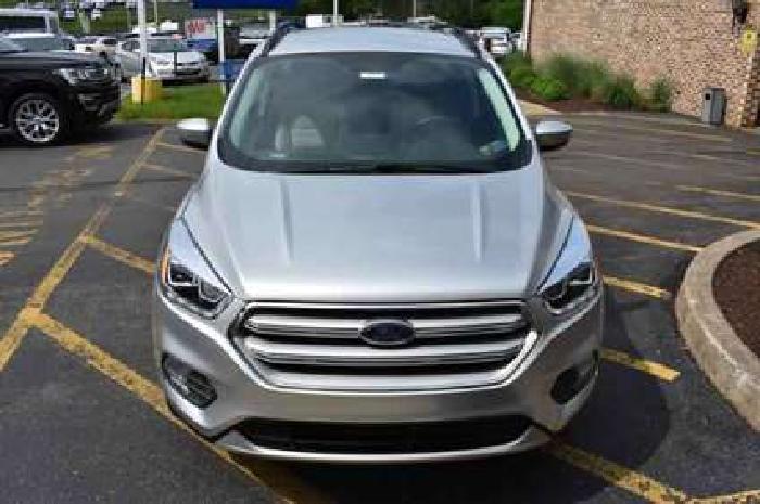 new 2018 ford escape 4wd in harrisburg, pa