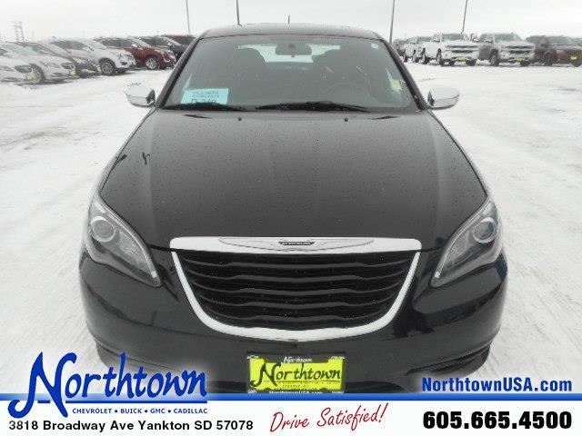 2013 chrysler 200 touring touring 4dr sedan for sale in yankton, south dakota