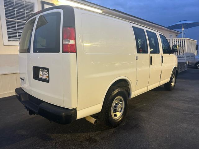 2017 chevrolet express 2500 work van