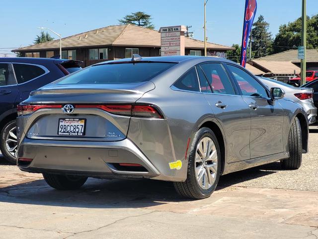 2022 toyota mirai