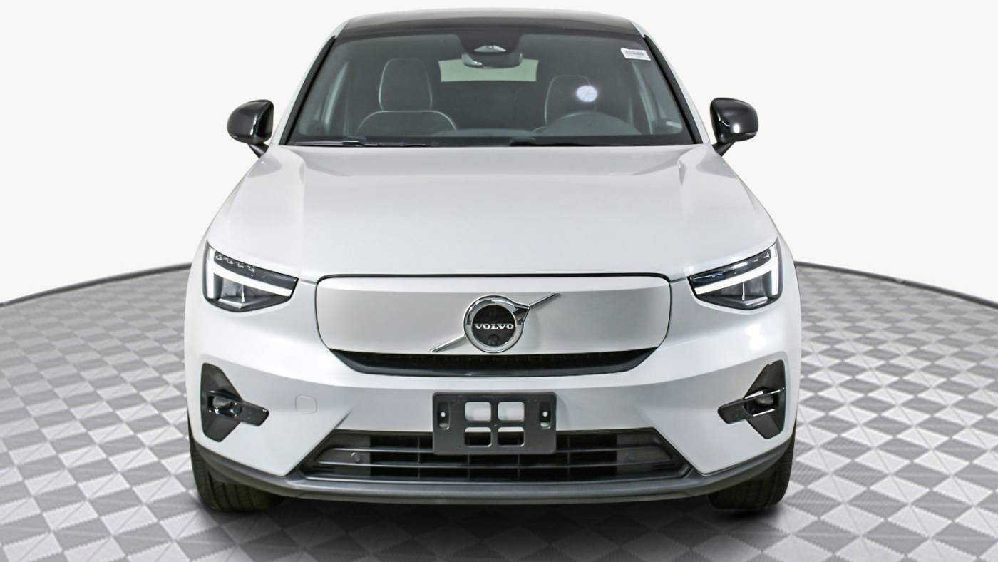 2023 volvo c40 recharge twin plus