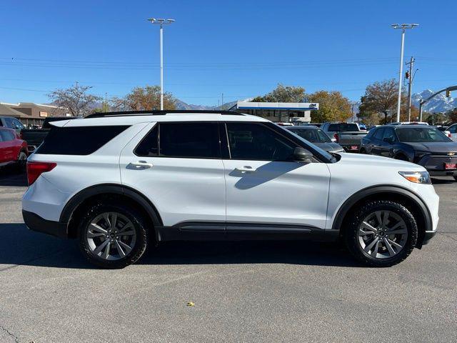 2021 ford explorer xlt
