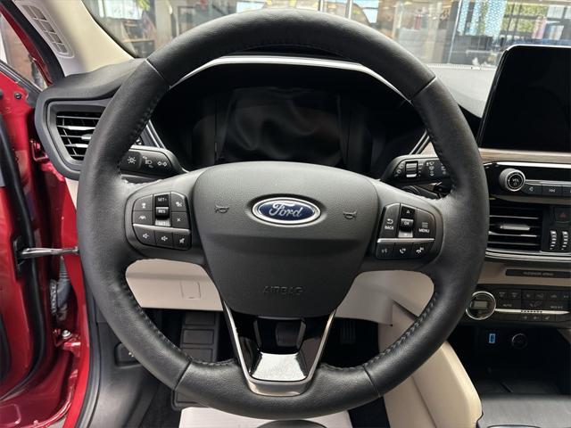2020 ford escape titanium