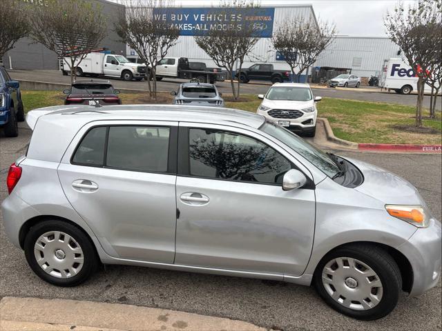 2010 scion xd 5dr hb auto