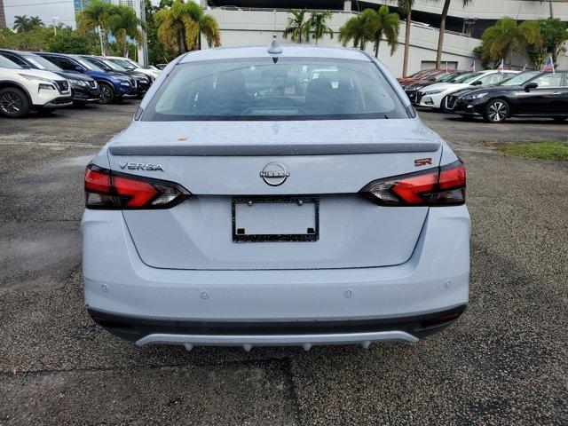 2023 nissan versa 1.6 sr