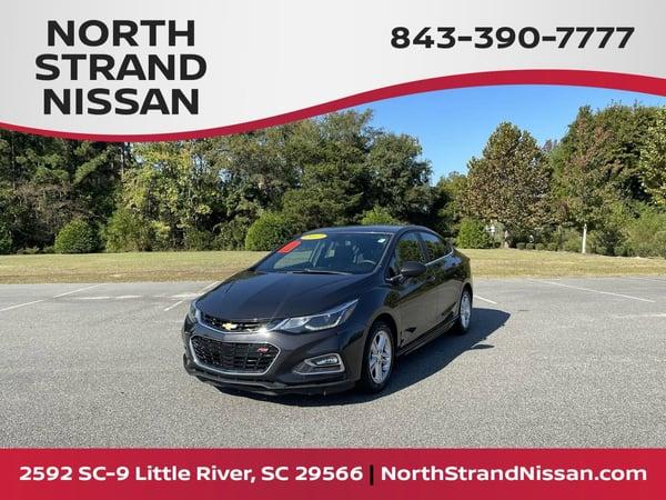 2017 chevrolet cruze in hales corners, wisconsin
