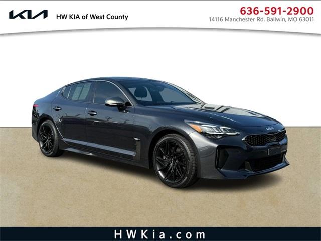 2023 kia stinger gt-line