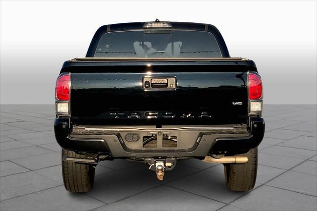 2022 toyota tacoma trd sport