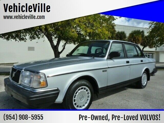 1993 volvo 240 244 only 87k miles last year classic! super nice! warranty!**