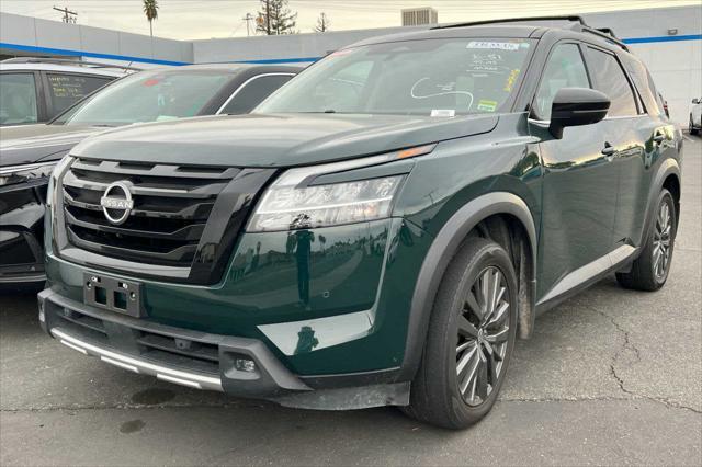 2022 nissan pathfinder sl 2wd