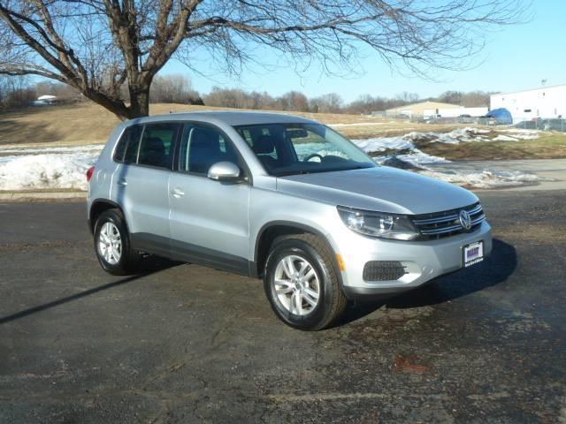 2012 volkswagen tiguan se se 4dr suv for sale in bellevue, nebraska