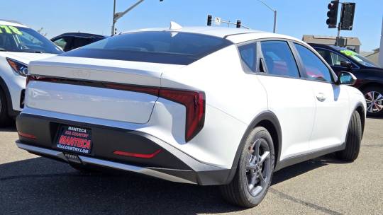 2025 Kia K4