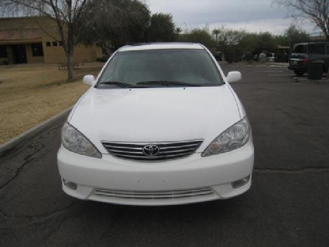 2006 toyota camry xle v6 - white in los angeles, ca