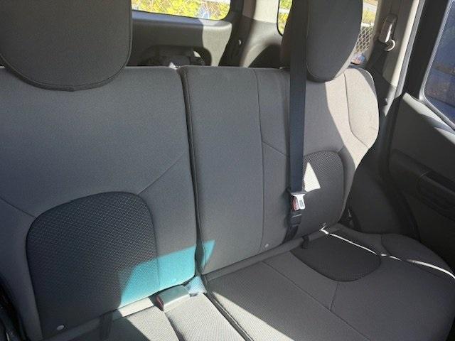 2013 nissan xterra s