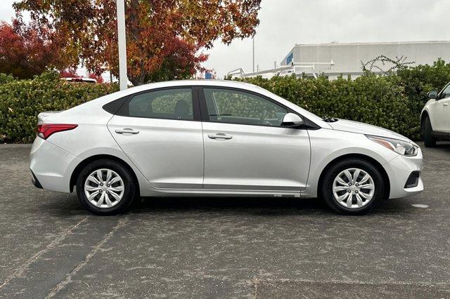 2021 hyundai accent se