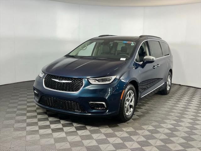 2022 chrysler pacifica limited