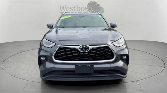 2021 toyota highlander xle