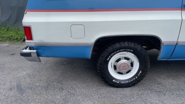 1985 gmc c2500 suburban suv blue rwd automatic c2500