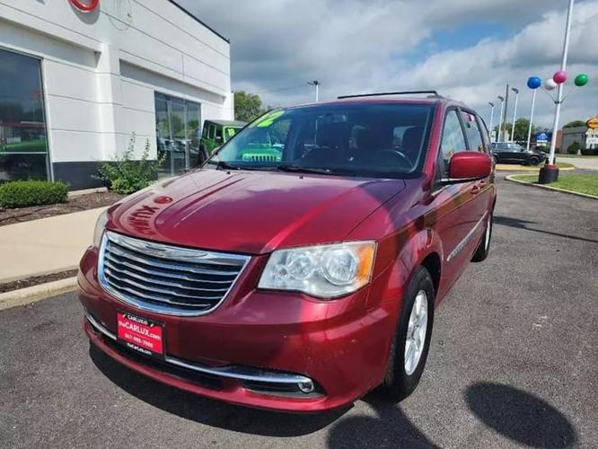 2012 chrysler town & country touring front-wheel drive lwb passenger van in waukegan, illinois