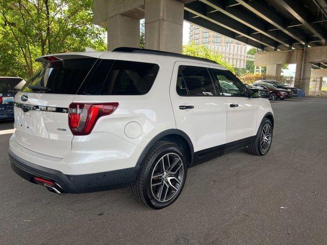 2016 ford explorer sport