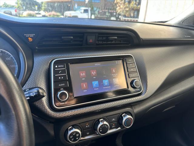 2020 nissan kicks s