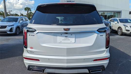 2025 Cadillac XT6