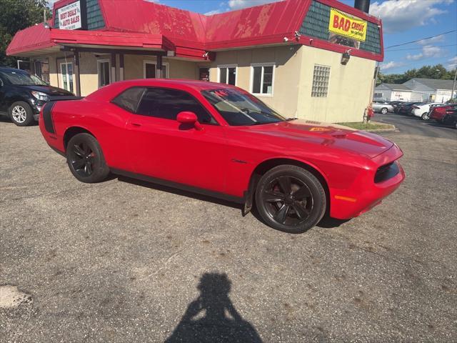 2016 dodge challenger sxt