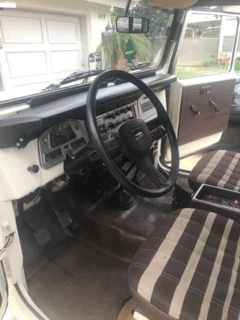 1981 bj44 (fj40) diesel,14 inches longer then fj40, ultra rare 2b,ps,ac
