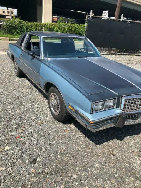 1987 pontiac grand prix coupe blue rwd automatic 2 door hard top