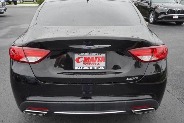 2017 chrysler 200 limited