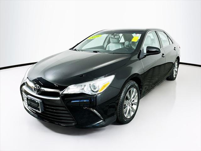 2016 toyota camry xle