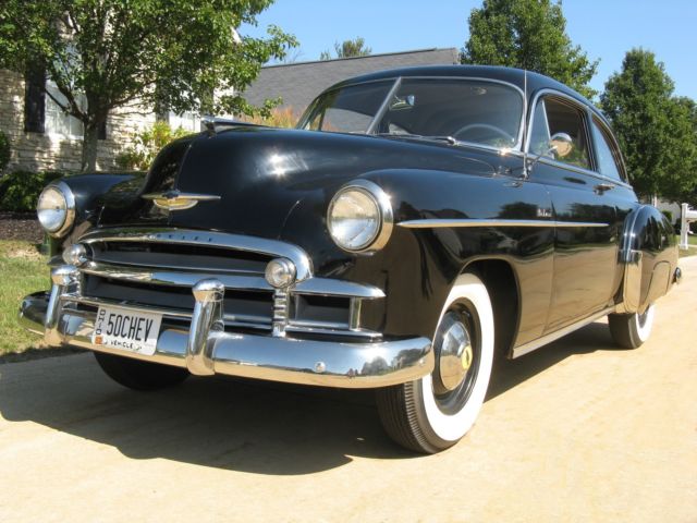 800 miles since restored, blue flame 6, 3-speed, 12-volt, authentic presentation