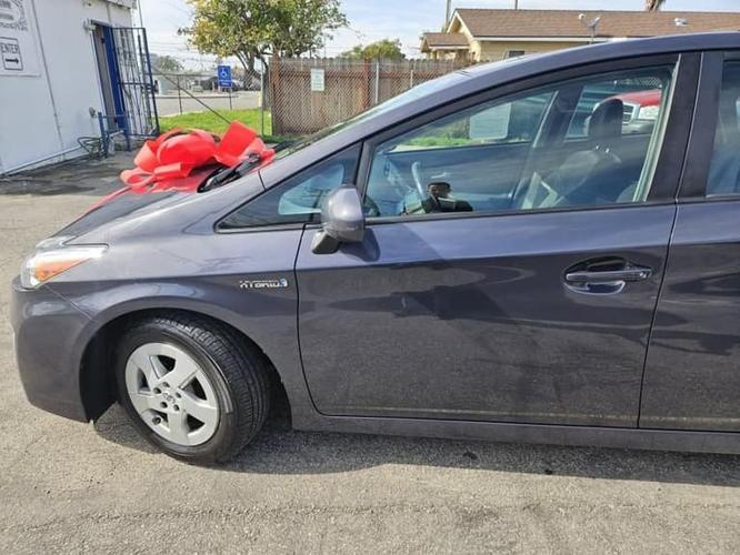 2010 toyota prius iv hatchback 4d in oxnard, california